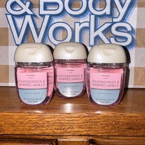 White Barn Bath & Body Works Raspberries & Whipped Vanilla Hand Sanitizer Gel